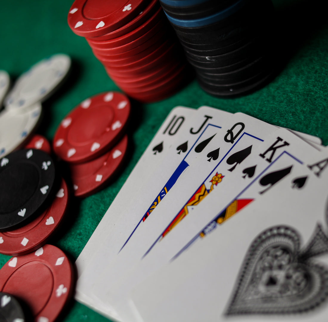 10 Poker Card Games You Can Play on a Poker Table - Just Poker Tables